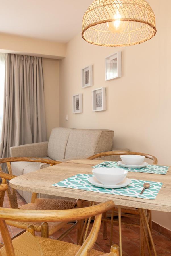 Apartamentos Las Ciencias K Valencia Exteriör bild