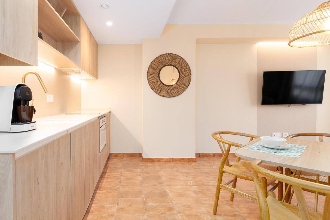 Apartamentos Las Ciencias K Valencia Exteriör bild
