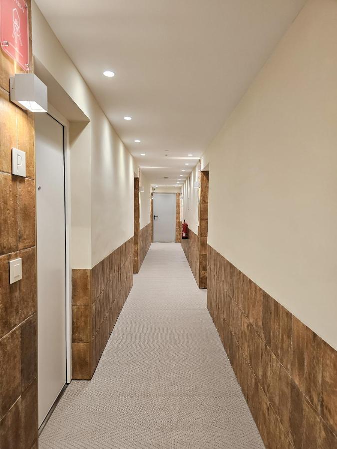 Apartamentos Las Ciencias K Valencia Exteriör bild